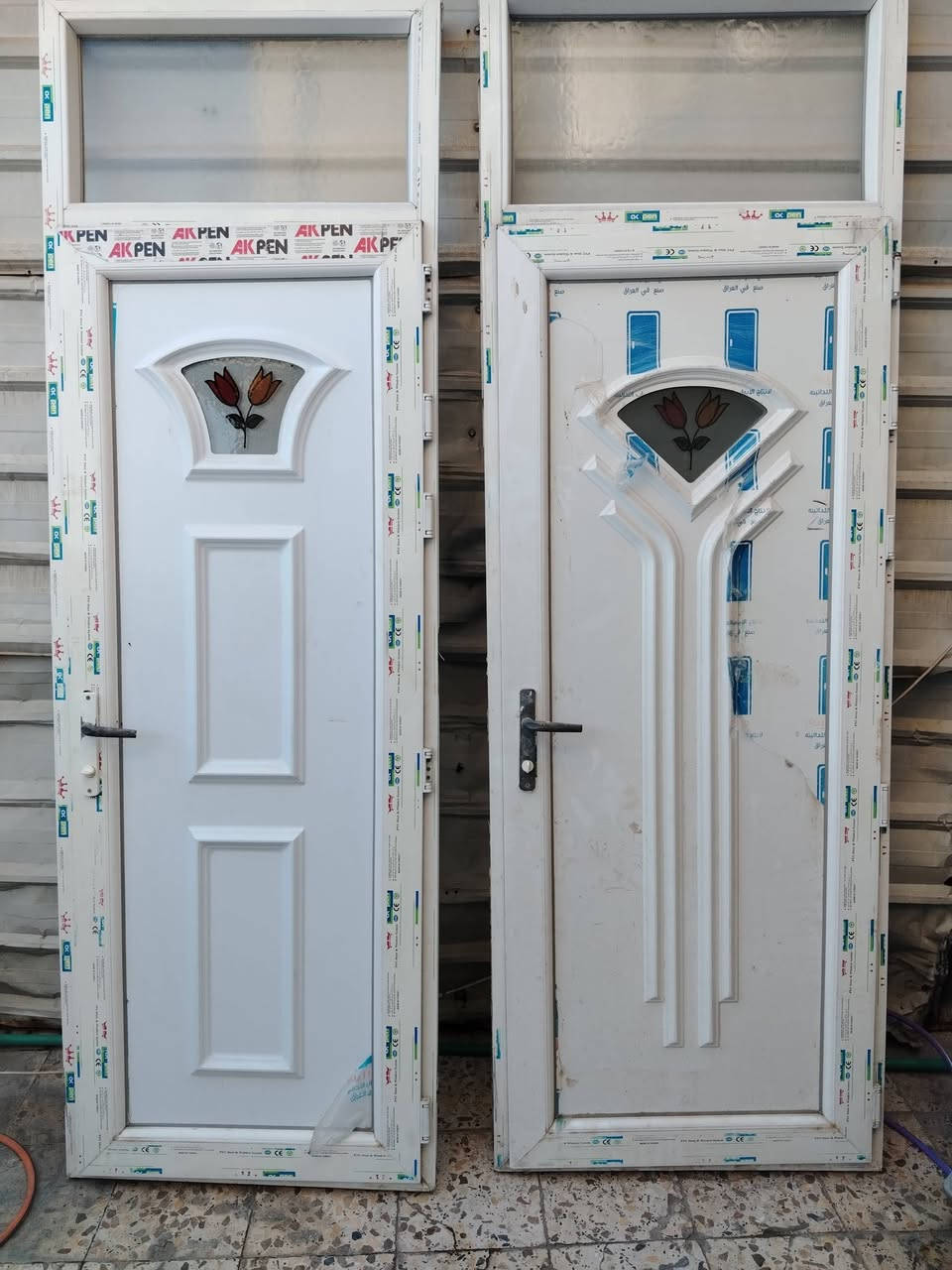 صباح الخير للبيع ابواب عدد 5منه 3/ابواب خشب 2المنيوم مثل ماموضح بالصور الشراي يراسل خاص ويدلل مكاني بغداد حي الجهاد ***********
