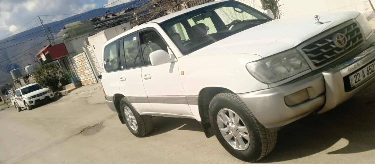 مۆنیکا
 مۆدیل 2003 
مەگینە گاز هەمووگیان بە شەرت
دوپارچەی بۆیاغ بێ ناوگرتن 
ژم.***********
ژم .***********
نرخ. 145$ سوران, أربيل
