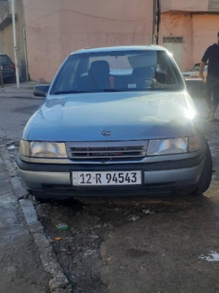 سياره فكتره للبيع حجم 20
موديل 90 رقم السياره نينوى موقع موصل 
صاحب الشرعي موجود 
رقم صاحب السياره ***********
***********
السعر اتصل على الرقم
