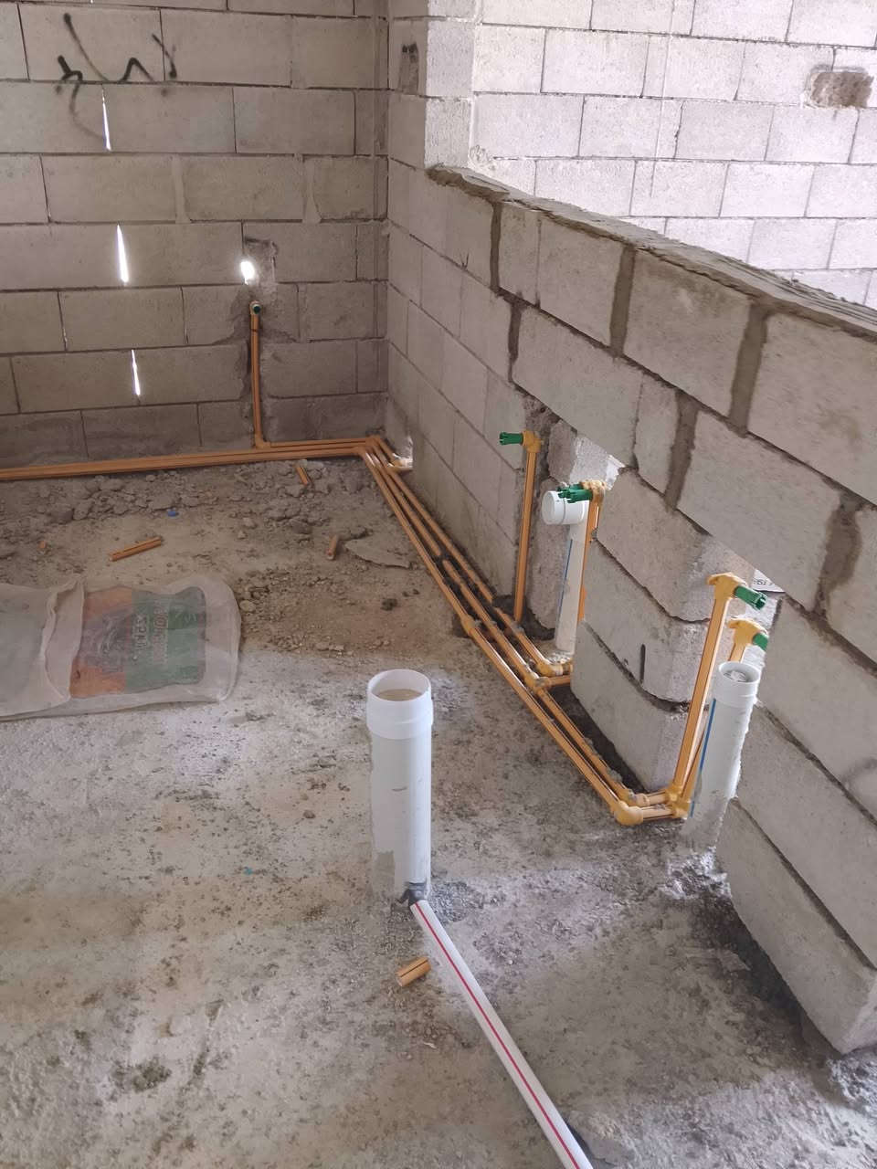 مصطفى الطائي 
تآسيسات صحيه عامه شغل شرط هندسي ونضام حديث 
نضام رفت 
نضام بطارية 
نضام نوزل ضواقط 
نضام تعليق 
نضام نوزلات خلاط 
وحسب الطلب يوجد كلشي 
***********
***********

