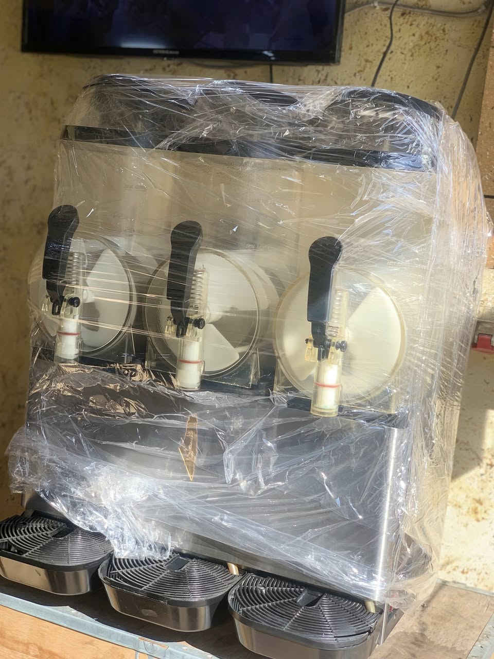 ماكينة #سلاش نوع دمبر لللبع سعر ممتاز جدا
للاستفسار 0789898975


**إذا كنت صاحب هذا الإعلان وتريد حذفه لأي سبب، رجاءا أرسل رسالة إلى الدعم الفني**