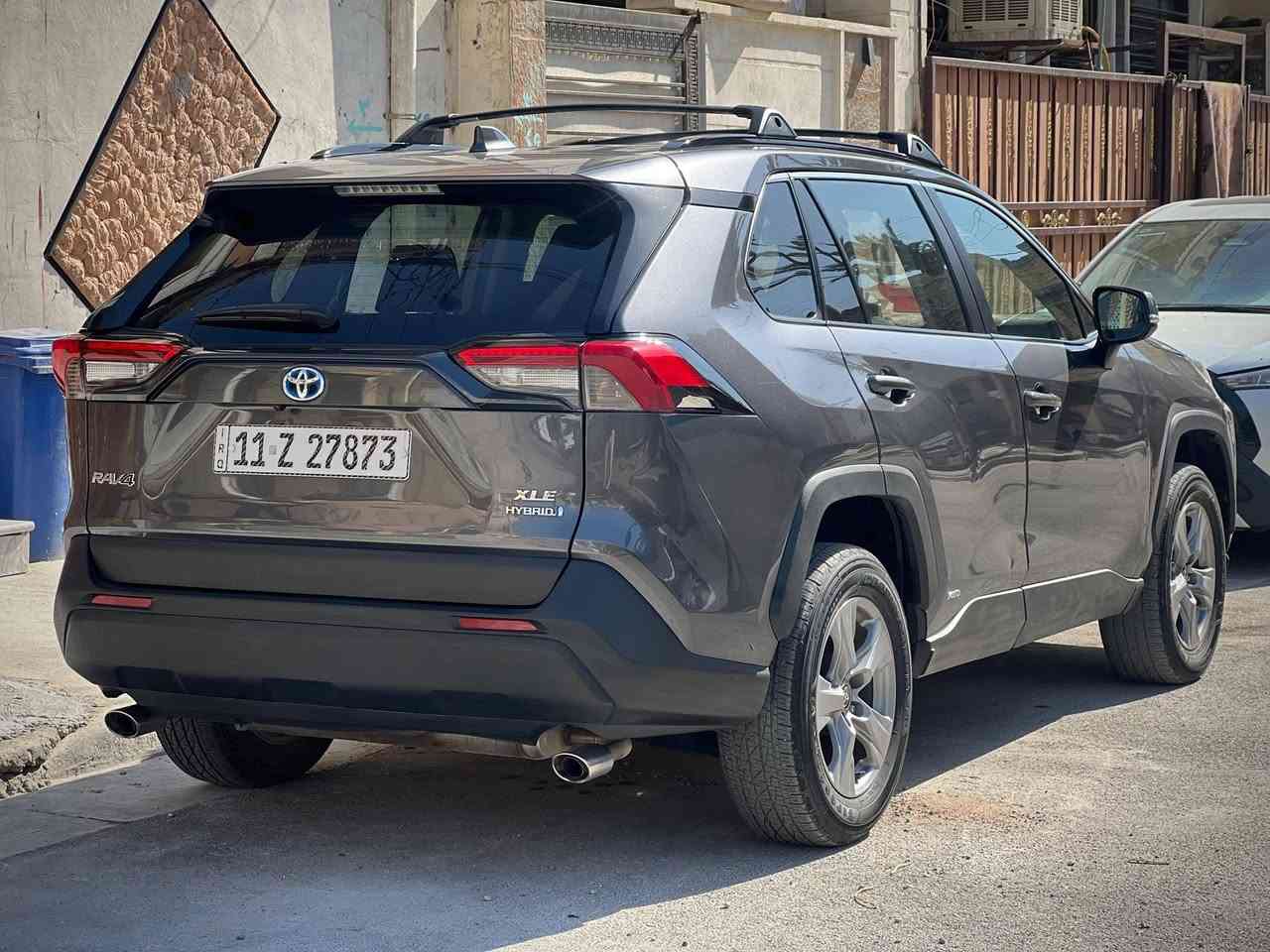 السلام عليكم راف فور  2024
RAV4  (هايبرد)
 الفئة / XLE
محرك 4 سلندر 2.5
 السيارة وارد أمريكي 
الحادث البنيد مبدل جاملغات الامامية صبغ  
السيارة جاهزة وحلوة 

اللون رصاصي غير محدد
رقم بغداد دولي بأسمي تحويل ثاني يوم
سنوية لحد 2030
الموقع(بغداد الجديدة شارع المسبح) 

رقم الهاتف ***********

السعر (210) وبيها مجال

