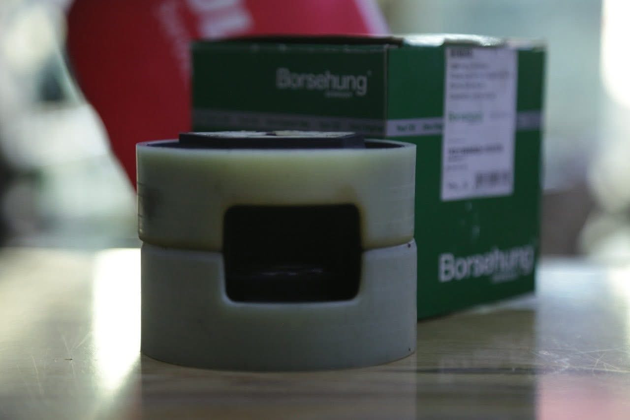 جزء من مجموعة صور من قطع غيار الفولكسواكن المتوفرة بمركزنا MOTUL service متوفر قطع غيار كصه تفصيخ وجديد براندات واصلي جديد جميع قطع الغيار بالضمان وكل التحتاجه سيارتك متوفر وبأسعار تنافسية ومتوفر زيوت وسوائل جميع سيارات vwوفق كود الشركة وصيانة وبرمجة وفحص باحدث الاجهزة وتشخيص الاعطال وكلشي بالضمان
لدينا توصيل لجميع انحاء العراق
***********
