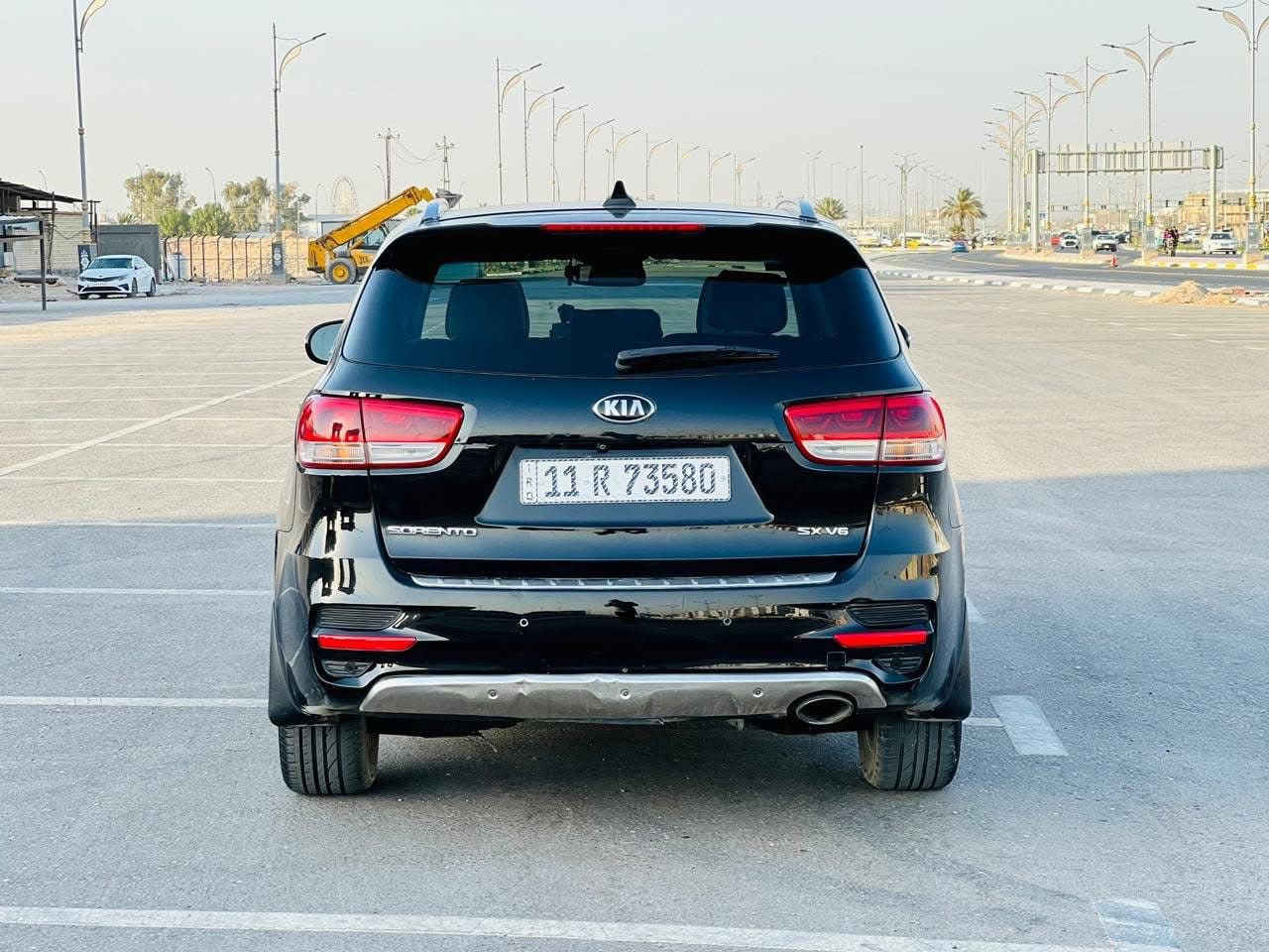 سورنتو 2016 وارد امريكي 6 سلندر 7 راكب فول اعلى مواصفات بلسورنتو تخم تاير جديد وباتري جديد وخير من الله وكل نقص مابيه سنويه وهزه جديده ولاتعبك ولتعبني تفيدك اتصل وبخدمتك مكان السياره حله مركز مدينه ***********
***********
