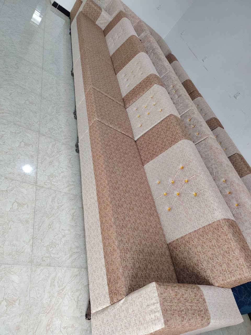 أثاث منزلي جديد ومستخدم
معرض و مزاد ألاصدقاء
***********
***********
