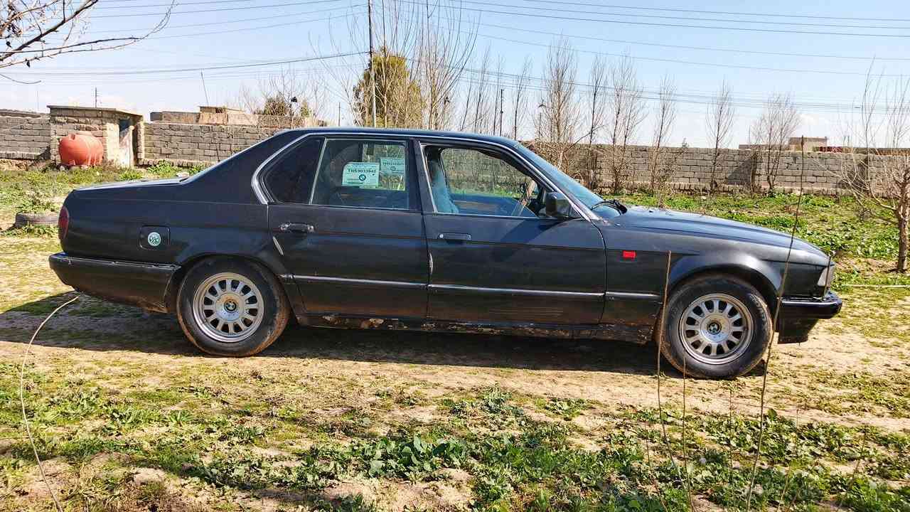 بي ام 735 موديل 93 رقم اخضر شرط التحويل سعر 30 وبيها مجال العنوان موصل ناحيه ربيعه
***********
