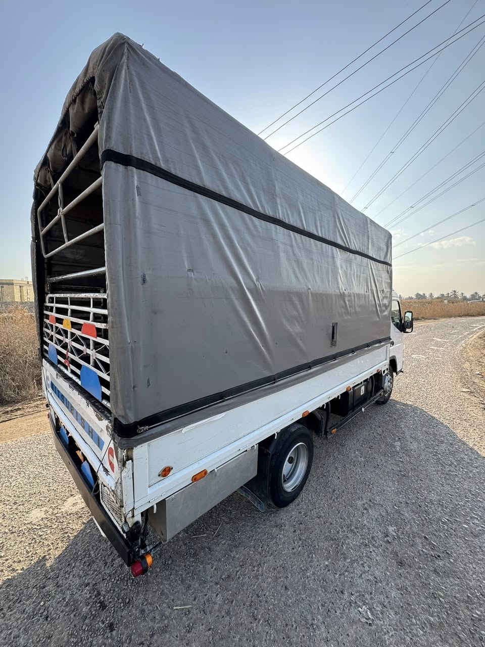 سلام عليكم البيع كنتر 2009 سياره حلوه ومرتب كامله سعر [ 175 ] وبيها مجال  مكان سياره بغداد الطيفيه   

     [ *********** ]   [ ***********  ]
