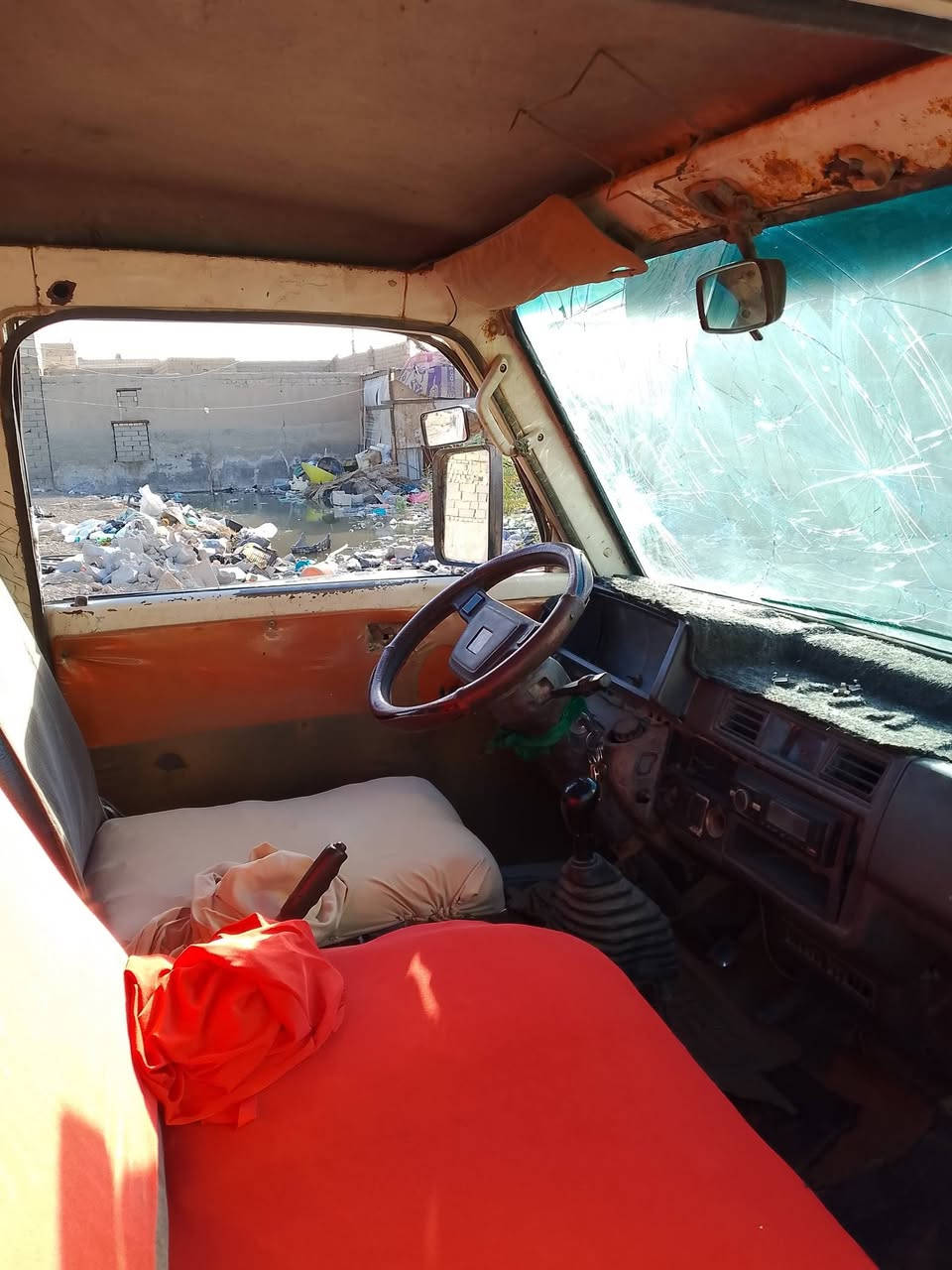 سياره للبيع كيه مازده 14راكب محرك كاز 3000 محرك وكسن شرط بس الكير بيه 4 رقم البصرة الماني موديل 92 ناصرية السكان صناعي *********** السعر 19
