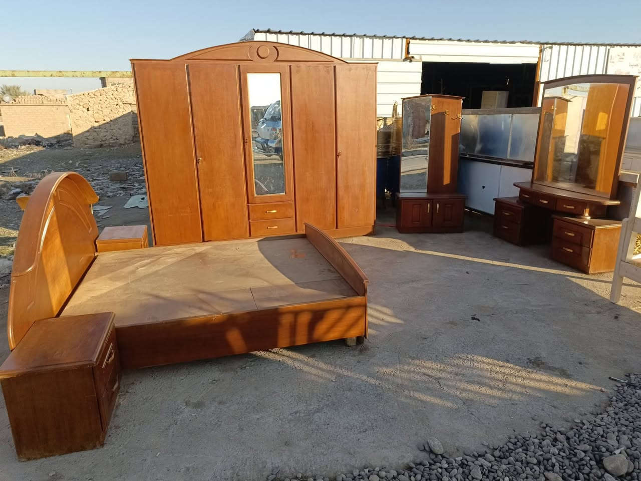 غرفه اخشاب صاج نظيفه درجة اولى سعره 375
***********
***********
