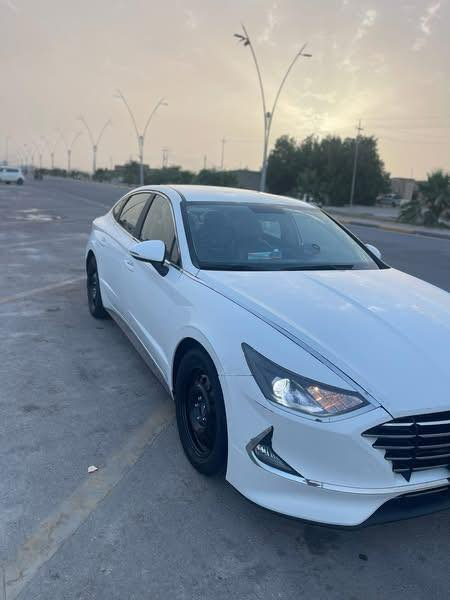 سوناتا خليجي رقم بغداد بسمي 
 مكينه 2500  السياره ماشيه ٣٠ ستخدام شخصي للبيع فقط اعتذر عن المراوس مديل 2020 جاملق امامي تبديل والباقي كفاله السعر 132  مكان السياره بصر*********** مكلف بل نشر الشراي يتصل رجأ
