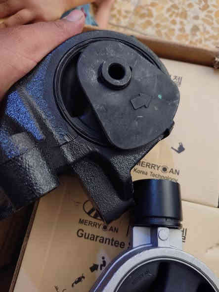 دجات محرك جديد كارتون شركه  كيا كرنفال وسيدونا وانتروج من موديل 2006الى 2014 سعر 
الزيتيه 35الف
الي فوك الكير ب33
الي يم الراديتر  30الف 
يوجد خدمة توصيل لجميع المحافظات 
***********
