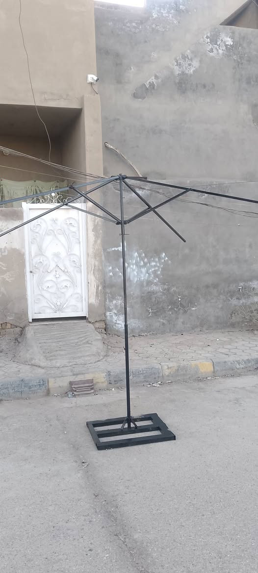 مظلات للبيع تزكام عراقي حديد ثقيله جادر ثخين يوجد توصيل عنوان كوت زهراء خلف كراج بغداد اتصال + واتساب***********
