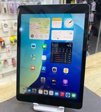 آيباد ٩ • ٦٤ • بطارية أصلية