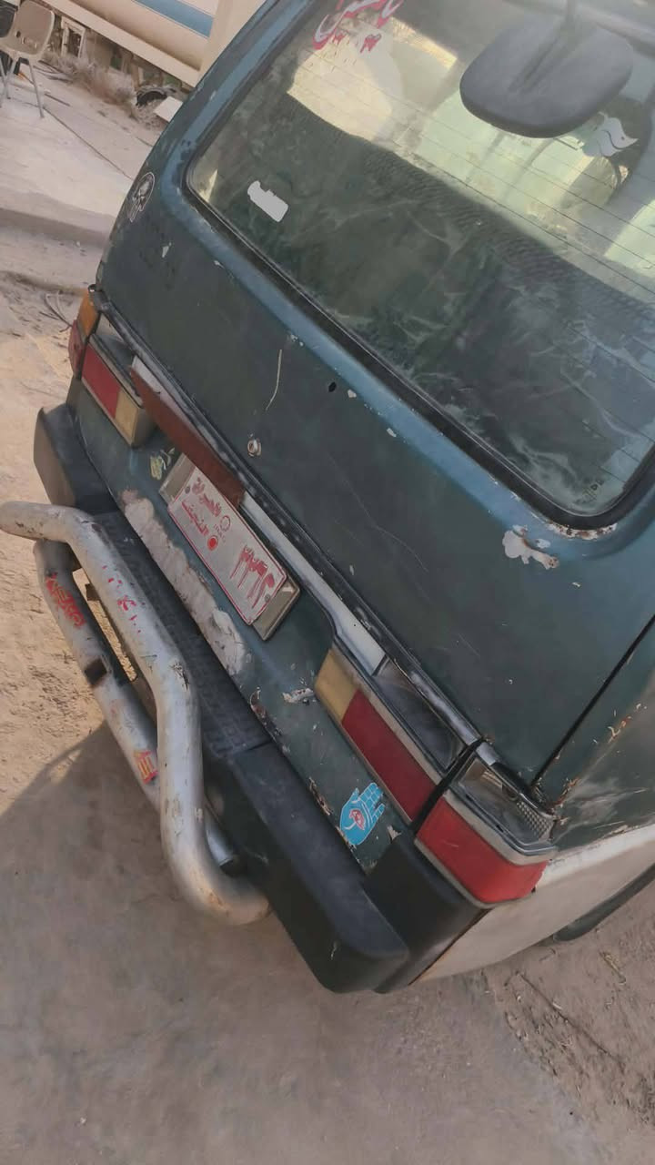 السلام عليكم بستا للبيع رقم احمر سنويه منتهيه الموديل 95 مكينه كير واكسن نضيفات كهربائيات نص ونص حدادين تعبانه راعيه ماندله بيه خط وبحث مطلوبه 70000الف هيئة السعر 14بيه مجال قليل المكان كربلاء الجدول الغربي ***********
