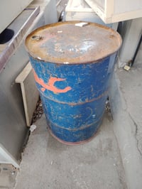 مزاد ابو محمد • مواد منزلية مستعملة • تخم ملكي