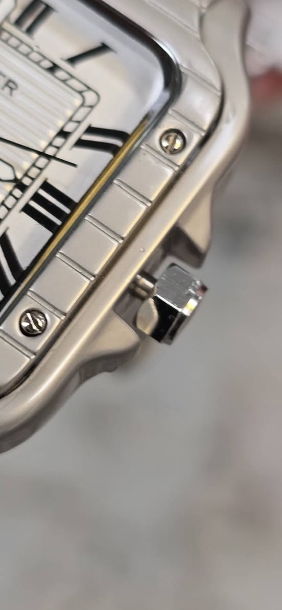 كارتير سويس ميد
قطعه تحفه فنيه 
باله اوربي DHL
وزن ثقيل معدن تيتانيون 
قفل فراشه ستانلس ستيل 
ارقان رومانيه 
ضهر براغي ختومات حفر 
اميال لومينوس 
تاريخ شهري عدسه 
زجاج زفير مقاوم للخدش والكسر 
السعر ٣٠ الف على اول تم


**إذا كنت صاحب هذا الإعلان وتريد حذفه لأي سبب، رجاءا أرسل رسالة إلى الدعم الفني**