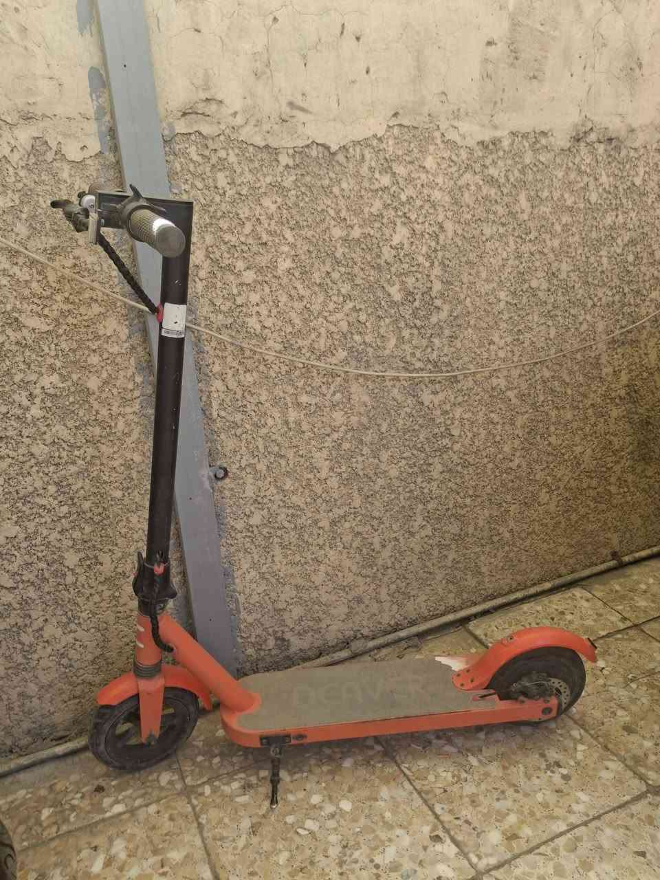 دراجه شحن حجم ١٤ + سكوتر حجم كبير
متروكات السكوتر يرادله بطاريه العنوان زعفرانيه ***********
