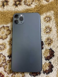 آيفون ١١ برو ماكس • ٦٤جيجا • بطاريه ٧٦%