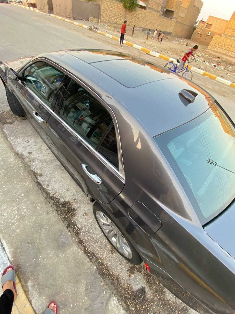 سلام عليكم 
السياره للبيع ◾أوباما C 300 الموديل 2016 معلايه 2021
رقم ذي قار تحويل ثاني يوم 
السياره فول 1/1 ما عده الرادار 
حادثه موضح بالصور بالنسبه لضربته 
تعتبر كفاله السياره جاهزه مكينه گير 
حداديه 
مكان السياره ناصريه مركز 
📞📞للأستفسار. ‏‪0783 010 8775‬‏
