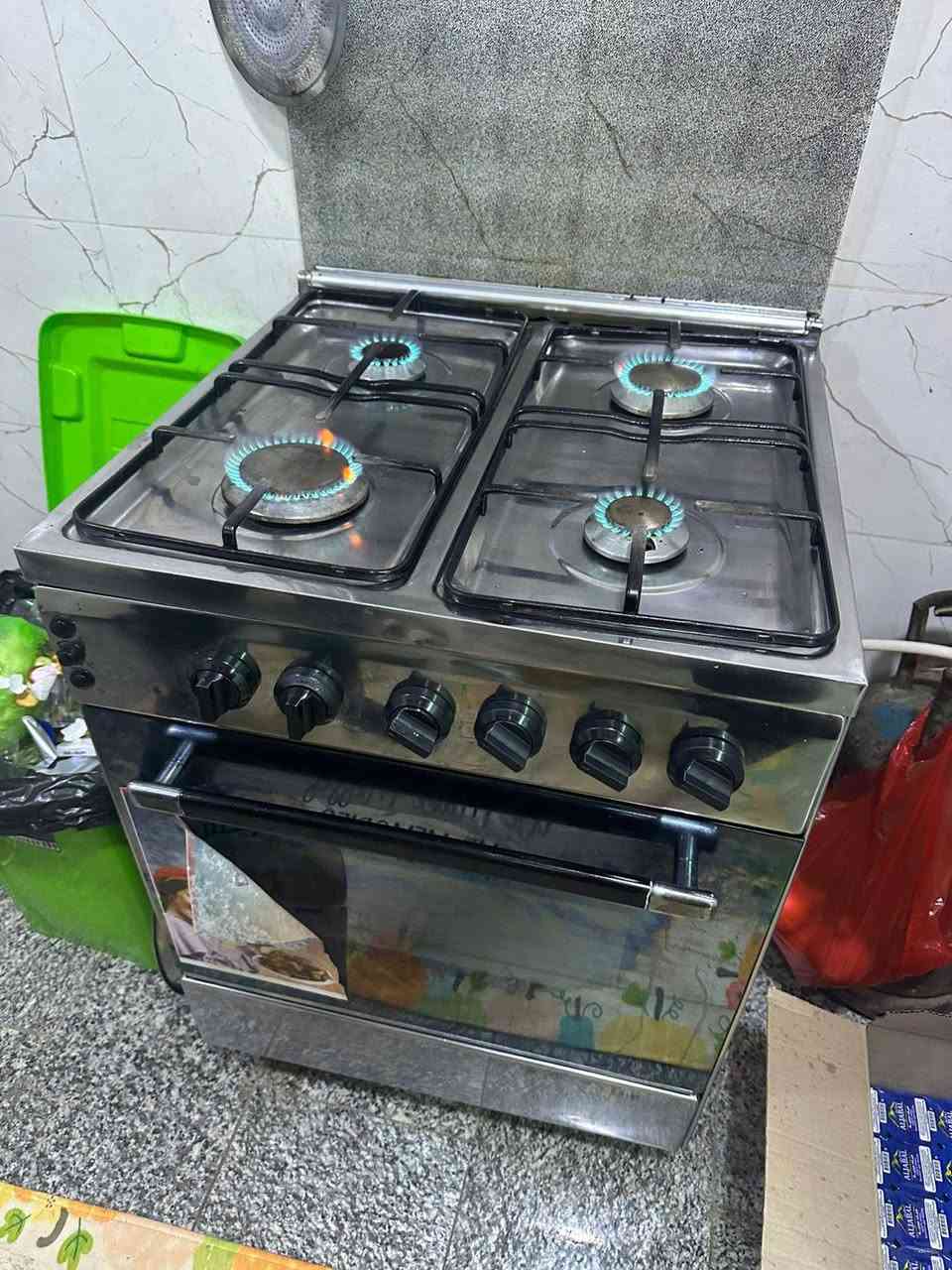 للبيع نضيف كلش كله شغال كامل مكان حي جهاد ***********
