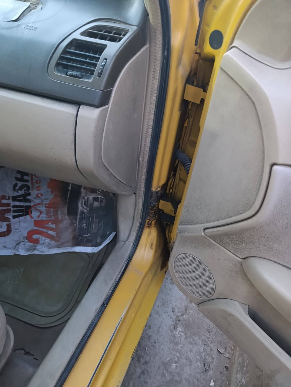 السلام عليكم من رخصة الادمن المحترم
شيري فلاوين للبيع موديل ٢٠١١ مصفرء هيه وغرامات رقم انكليزي تحويل مباشر السعر ٢٥تفاصيل اكثر ***********
