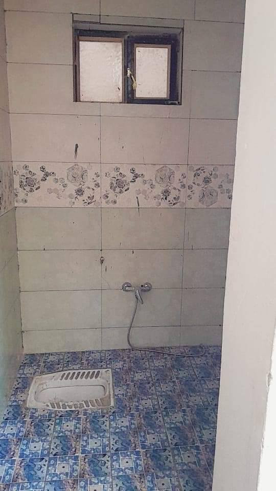 السلام عليكم مرخصه الادمن دار للبيع الدوره منطقه حي الحسن المساحه 100 متر الاتصال على هذا الرقم *********** طابو ملك صرف
