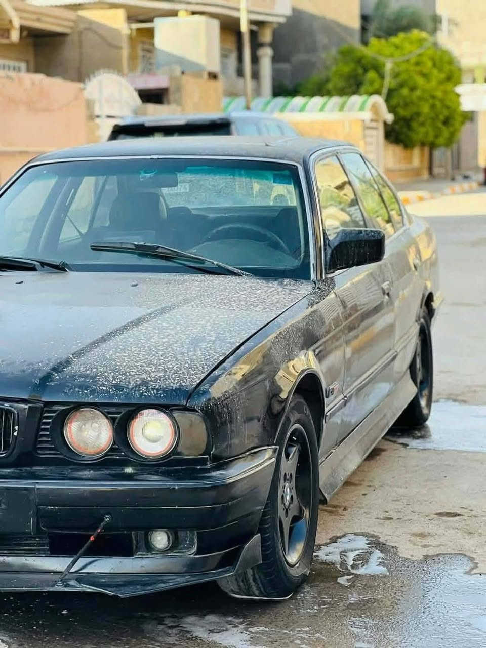 سلام عليكم  بي ام سياره حلوه مثل ما شوف بل صوره سياره متعوب عليهة كير ومكينه جديد كير ومكينه بطه صدر امامي خالفي جديذ ليت كهربيات شغاله كلهة السعر ٣٥ وبيه مجال قليل اخوان السياره ديالى كنعان الرقم انبار مشروع وطني وين ما جان تحول الرقم ***********
