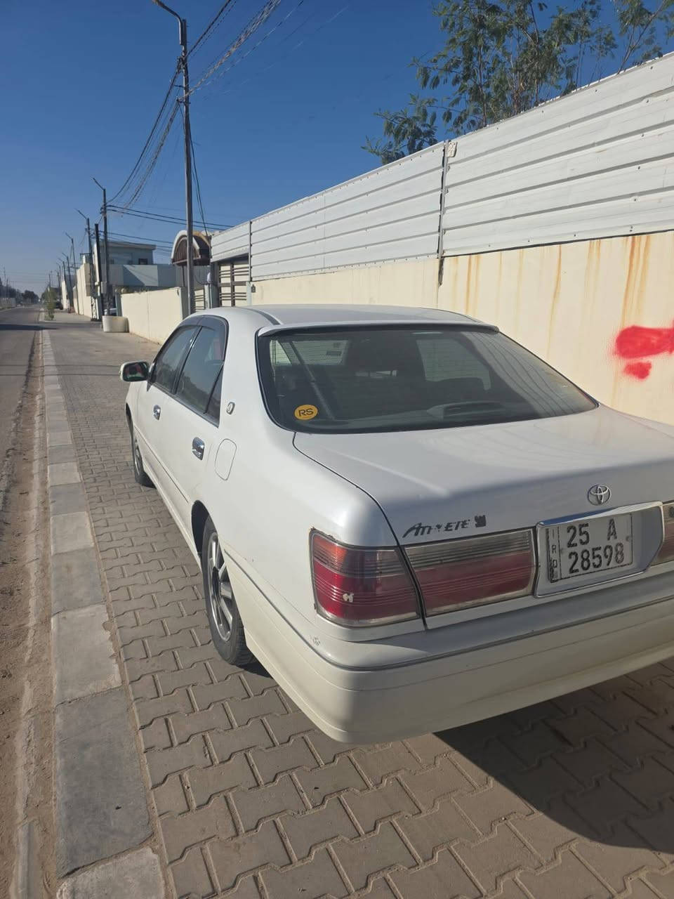 سلام عليكم سياره كراون للبيع كفاله السياره كص ونقل الجثه والسياره ب اسمي. مداور ثاني يوم
سياره كرستال اصل
دكم 3 اصل.
مري شفط
فتحه سياره
محرك ديفور الجبير
برده سلايت
تحويره نجف السياره فوك وجوه. 138وبيها مجال للشراي

***********
