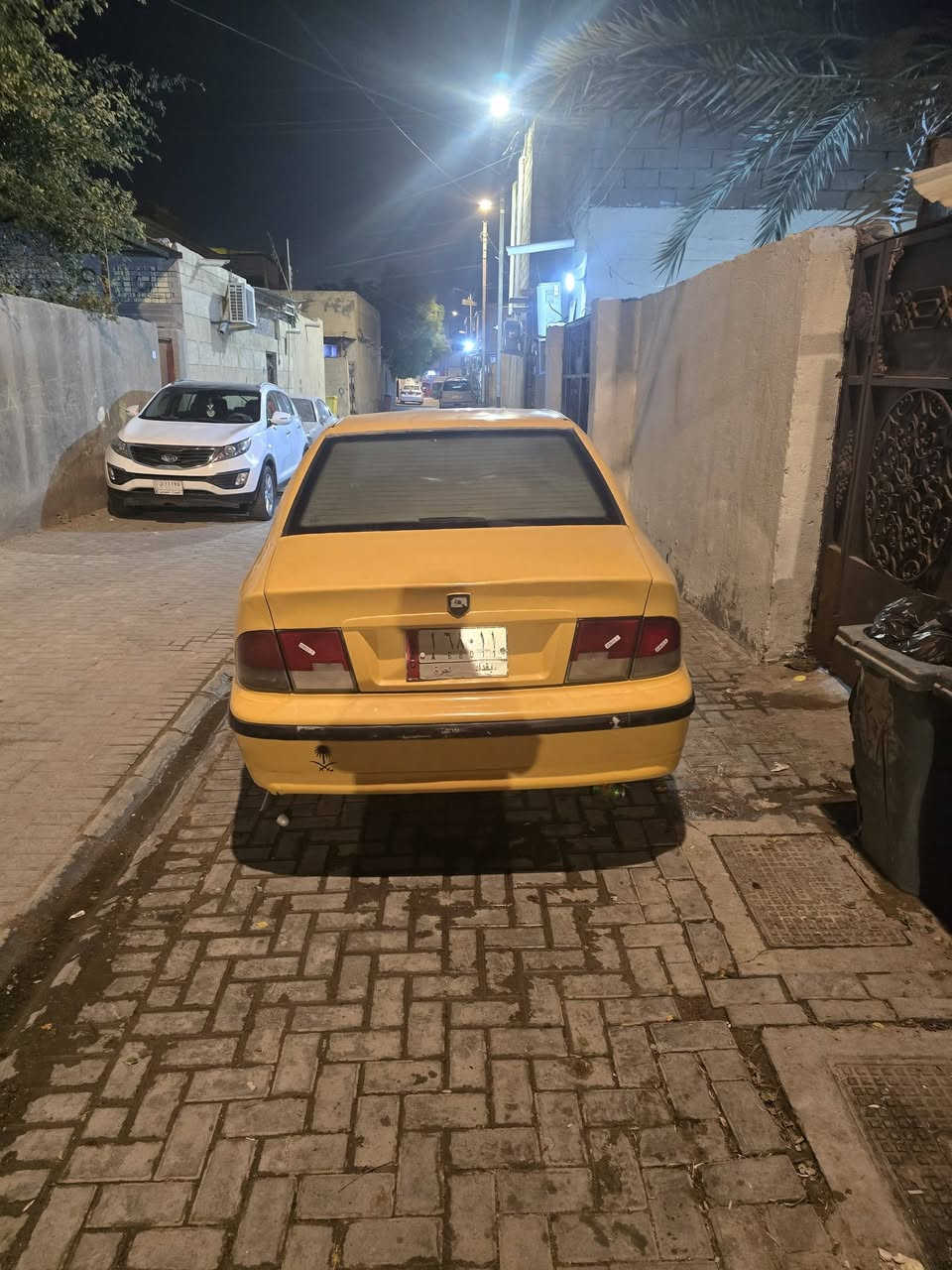 2011 مانقصه اي شي رقم بغداد موجوده بالبصرة شرط تحويل السعر ٣٢ بيه مجال للتواصل ***********
