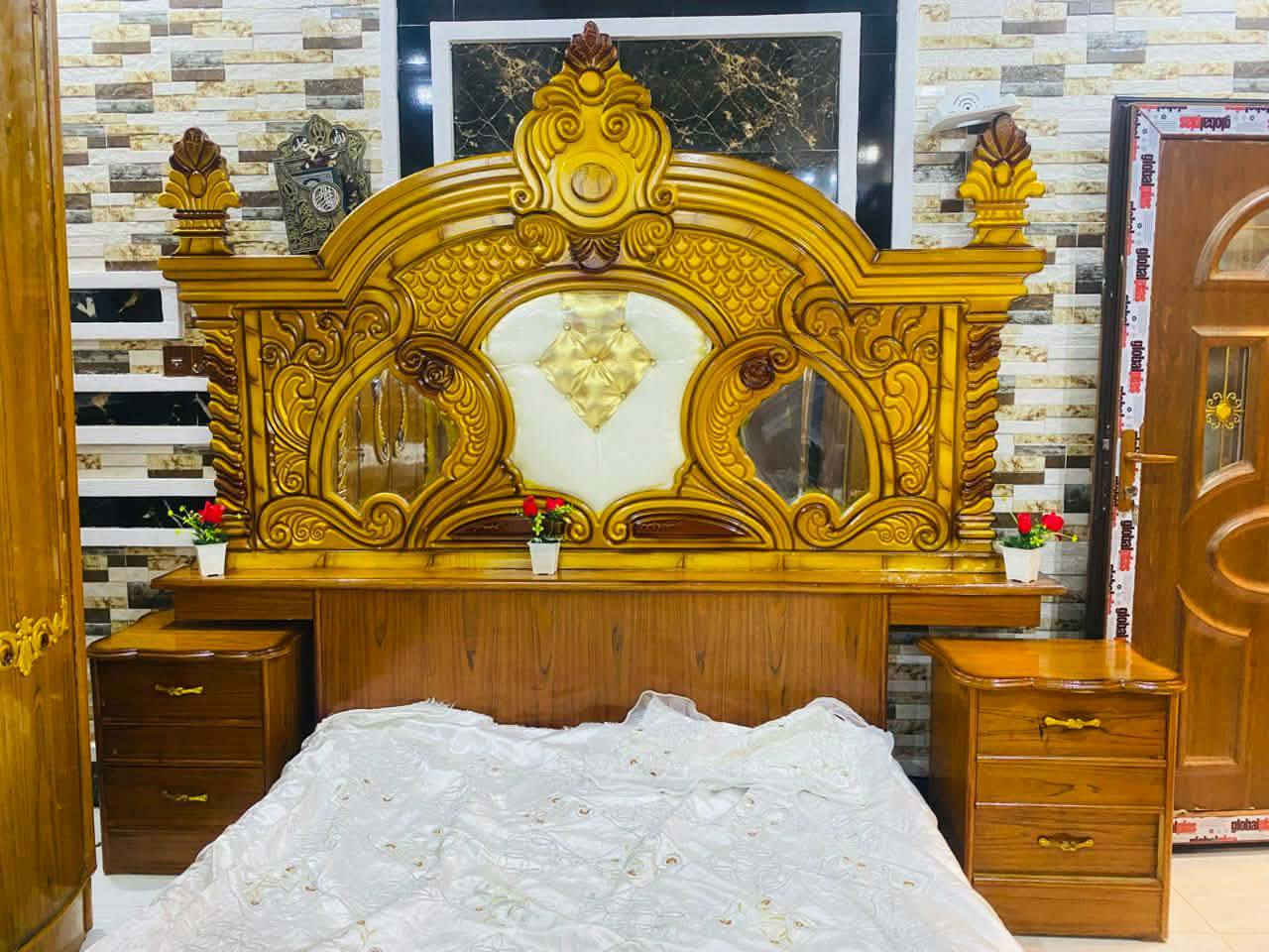 سلام عليكم توجد غرفه نوم مستعمله للبيع صاج عراقي السعر ٨٠٠ الف بي مجال *********** واتساب توجد خدمة توصيل
