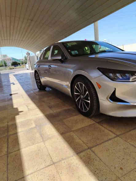 السلام عليكم.                                                                   سوناتا 21 فول مواصفات عدا البصمه والفتحه أنظمة قيادة. كافة سياقه ذاتيه مواصفات داخل المنشور بيع أو مرواس حسب القناعه السعر 165وبيه مجال رقم الهاتف ***********
