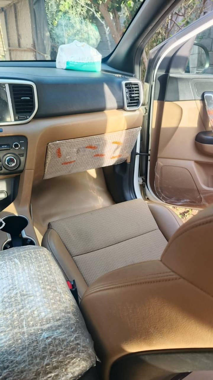 سياره كيا سبورتج ٢٠٢١ بصمه
كير محرك مكفول شركه 
صبغ كشنات سبير شركه 
تدفئه تبريد شركه.. العنوان 
الرمادي.. الحبانيه.. ناحيه السلام... السعر والاستفسار الاتصال على الرقم
***********
