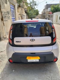 ٢٠١٦ • وارد امريكي • شاشة وكاميرا