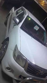 هيلوكس2014 شاصي 12كير عادي رقم نكليزي سنويه 29مكفوله كفاله عمامه بيه ب...