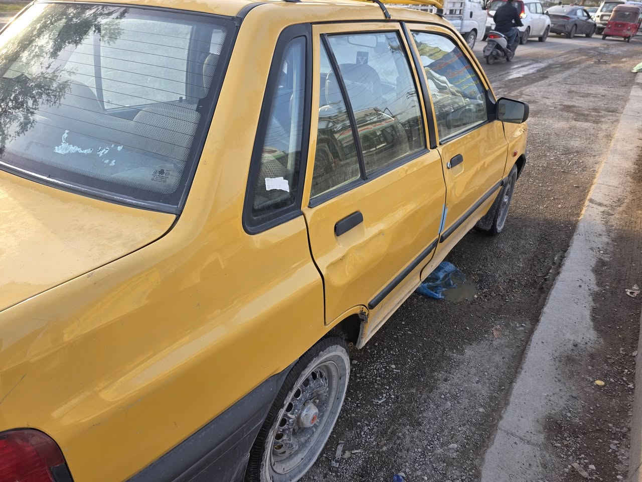 سايبا مديل 2012 ماشية 155 بيهة ضربات بالصور مبينات سعرهة 22 وبيهة مجال
***********
