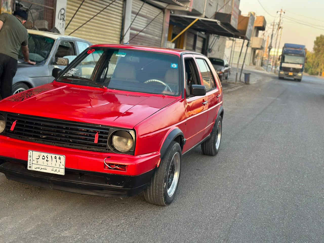 کوڵف مودیل1989مکینەی جیتایە 5کیرە دفتربەنزینی هەیە سنوی تا2029تازەیە بۆیاغ عامە بۆ جوانی کامل تعمیر کراوە بێ مسرفە سعر 32مجال
***********
*********** كركوك, العراق

