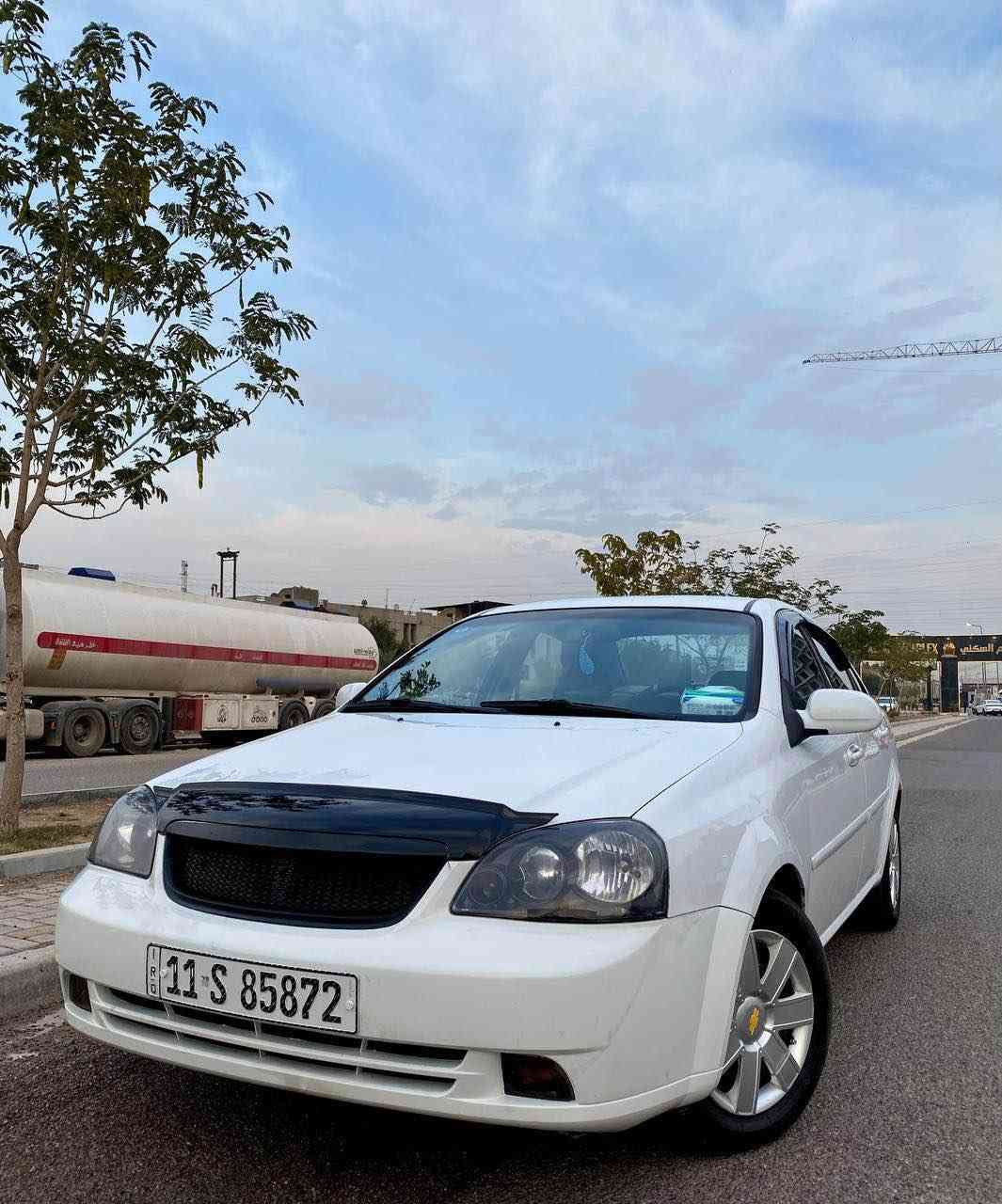 السلام ؏ــليـڪم 
شيفروليت اوبترا 2012 رقم بغداد انكليزي مشروع وطني لغاية 2028 / وارد خليجي شركة عامه  / محرك 4 سلندر حجم 1600 / اللون ابيض 

مواصفات (LS)  / تحكم ستيرن / مدخل USP / اواكس / كشافات امامي / سستم سماعات / ويلـ 15 / مرآة تعتيم / تدفئه / تبريد ❄️ / سياره عليها ادامه كامله ولا كلوب مشتغل بدشبول وجاهزهـ

ضرر / صبغ 3 قطع فقط جاملغ امامي وباب خلفي وهلال جاملغ خلفي بدون ضربه اثر شخوط / كهربائيات مملعوب بيها ع بلاد دواخل اللغود شواصي تكم كلها سليمه ♥️ سيارهـ كلها ليبل واحد بدون تبديل

 محرك كير مكفول / صدر خلفي جديد صدر امامي جديد

مكان / بغداد حي الجهاد / السعر  $80 وبيها مجال بسيط  السيارهـ بأسمي ♥️

 ***********

مامتواجد ع فيس اتصال فقط بغداد, العراق
