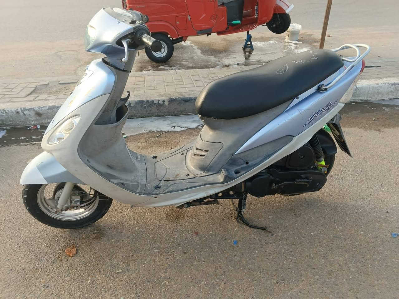 سلام عليكم دراجه قجمه كابريته دراجه حلوه وكلشي ما ناقصهه دراجه توه منزلهه رمبه تجي وتشوف بعينك مكانهه المعقل *********** حجي عقيلل
الاستفسار ع هاذ الرقم
