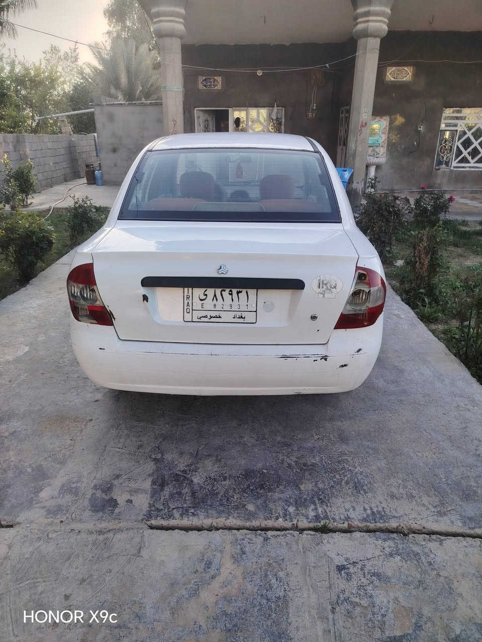 سلام عليكم اخوان سياره طبيه موديل 2012 خصوصي رقم بغداد السياره باسمي التواصل ***********
