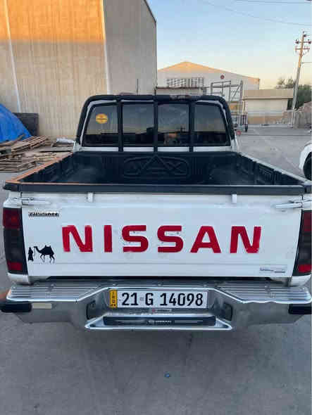 پیکاب نیسان ٢٠٠٦
ناو بۆر ڕەقەم باریک گێڕ و مەکینەی بەشەرت تەقە و ڕەقەی نیە 
سەیارەکە سێ پارچەی بۆیاخە جەمپێکی لای سایەقی هەیە 
سەقفەکەی دوو بستی بۆیاخە بێ وەرگەڕاو بێ بڕانەوە 
سعری ٩٠ گەڵا و مەجال 
هەولێر بنەسڵاوە 
*********** أربيل
