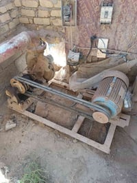ماطور زراعي ابو 10حصان النوعيه الجيده جاهز بس الملف ضارب لفه 175 خنزير...
