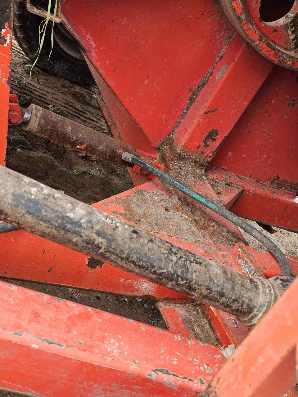 هارماک27باڵتە جائز سعری75مودیل 2015 حربانە2018شوێن هەولێر جمکە  ***********
