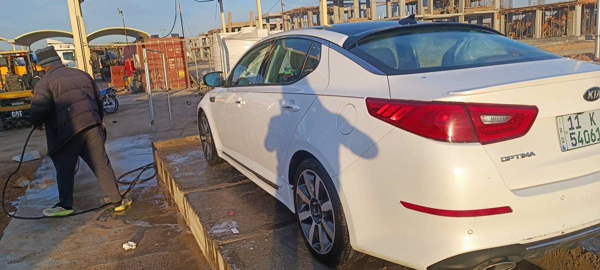 السلام عليكم
كيا اوبتما للبيع 2015،Sxl
فول مواصفات 
محرك 2000تيربو
وارد امريكي ضررها بنيد فقط 
والعراق صار بيه ضرار بين البابين نصبغت صفحه 
مكاني بابل/او كربلاء 
السعر 118
***********
