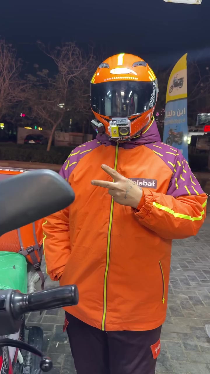 سلام عليكم كامره وسماعة مثل مموضح بصور مكاني بغداد الشعب وبيهن مجال بسيط رقمي ***********
