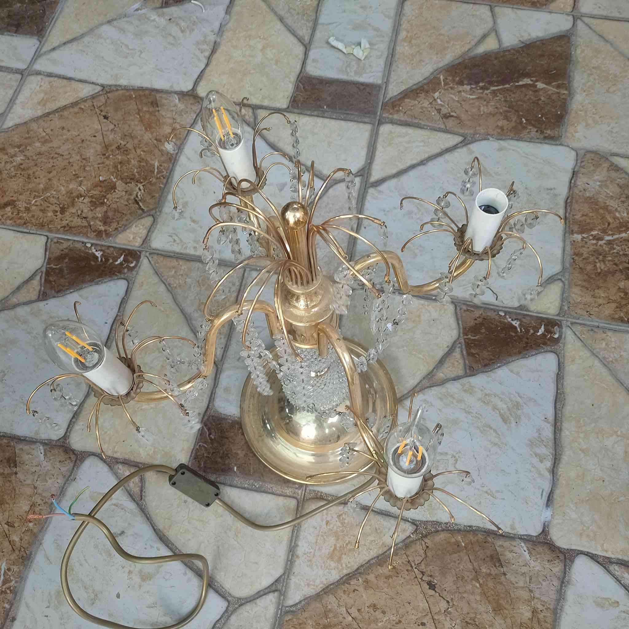 ثريات عدد 2 شغالات 50الف


**إذا كنت صاحب هذا الإعلان وتريد حذفه لأي سبب، رجاءا أرسل رسالة إلى الدعم الفني**