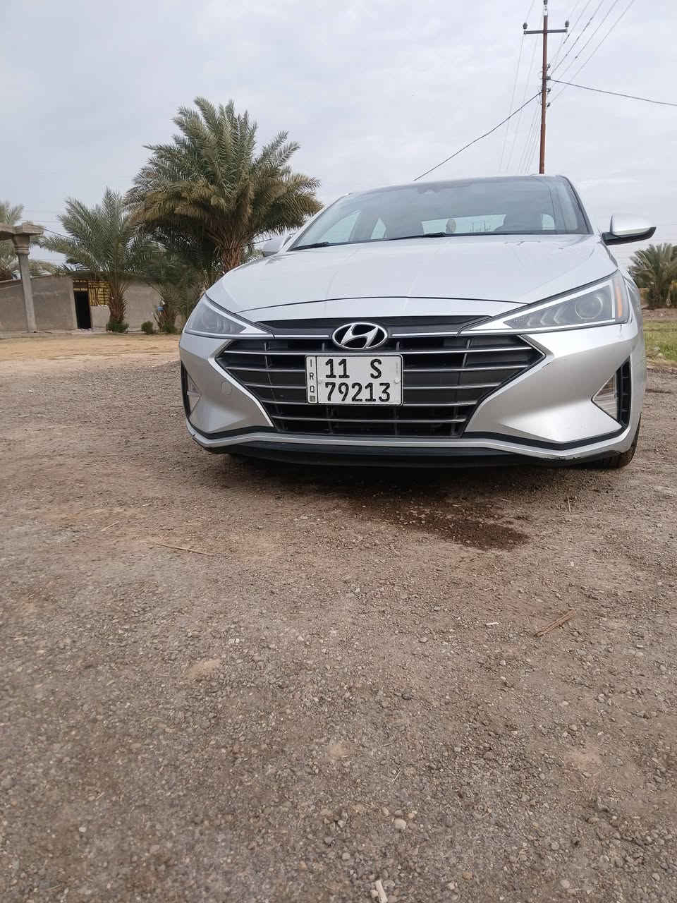 سلام عليكم سيارة الانترا امريكي موديل 2020 بدون حادث كير ومكينه مكفولات رقم بغداد انكليزي الجديد 
كامرة دوارة حساس جانبي توقف ذاتي تحيد مسار 
السعر 
***********
