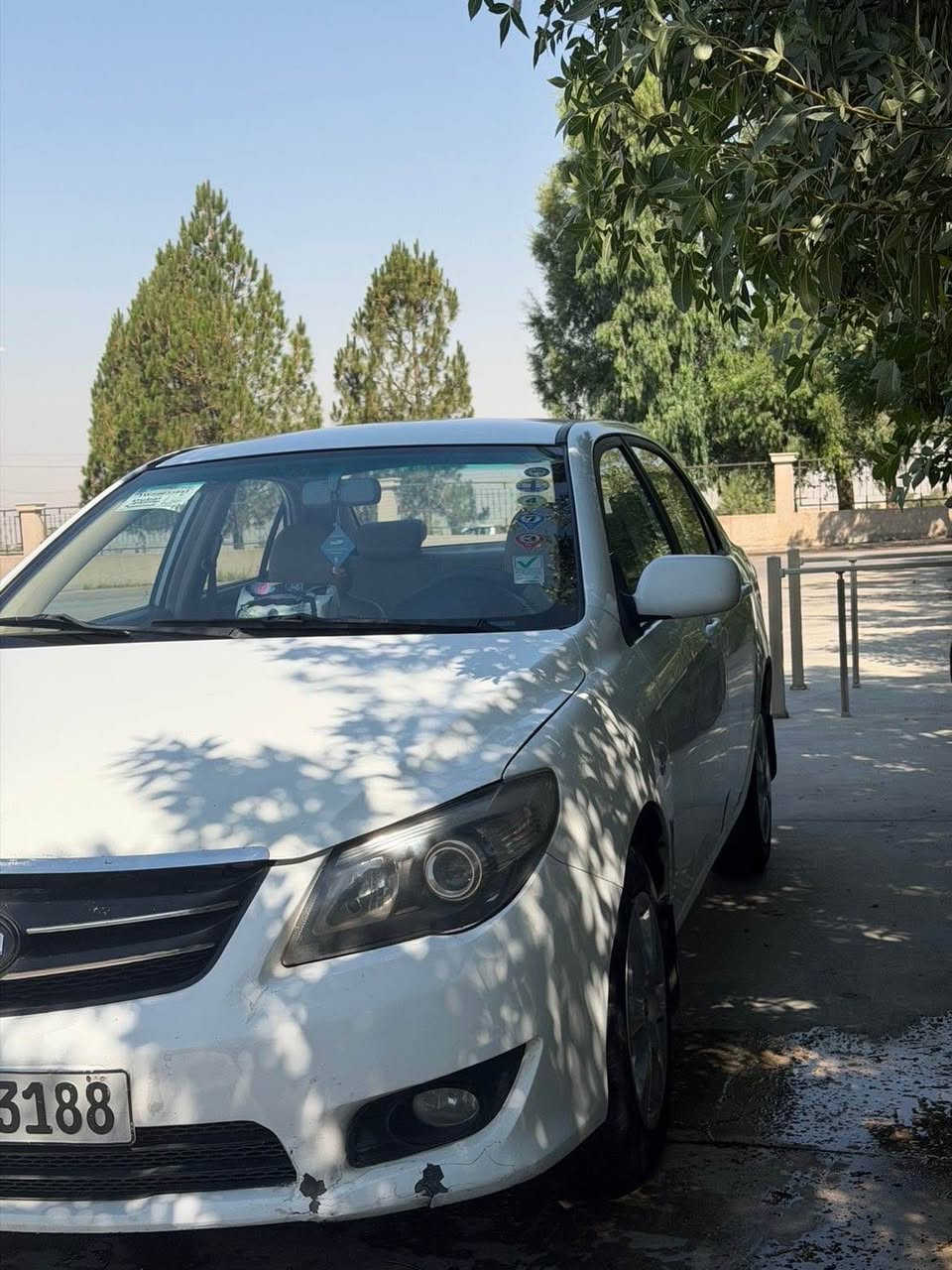 BYDبيواى دى 2015 گيرو مه كينه به شرت بى ليدران هه موو گيانى به شه رت 1پارچه و نيو سبوخه سه ياره يه كى نمونه له پاكو خاوينى  *********** Nrxe $65 أربيل, العراق
