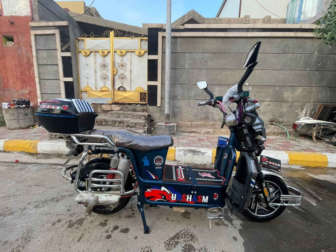 سلام عليكم دراجة شحن هيوشة موديل 2025 ست بطاريات دراجة بعده جديدة السعرر 700 وبيه مجال الاستفسار علة الرقم ***********
