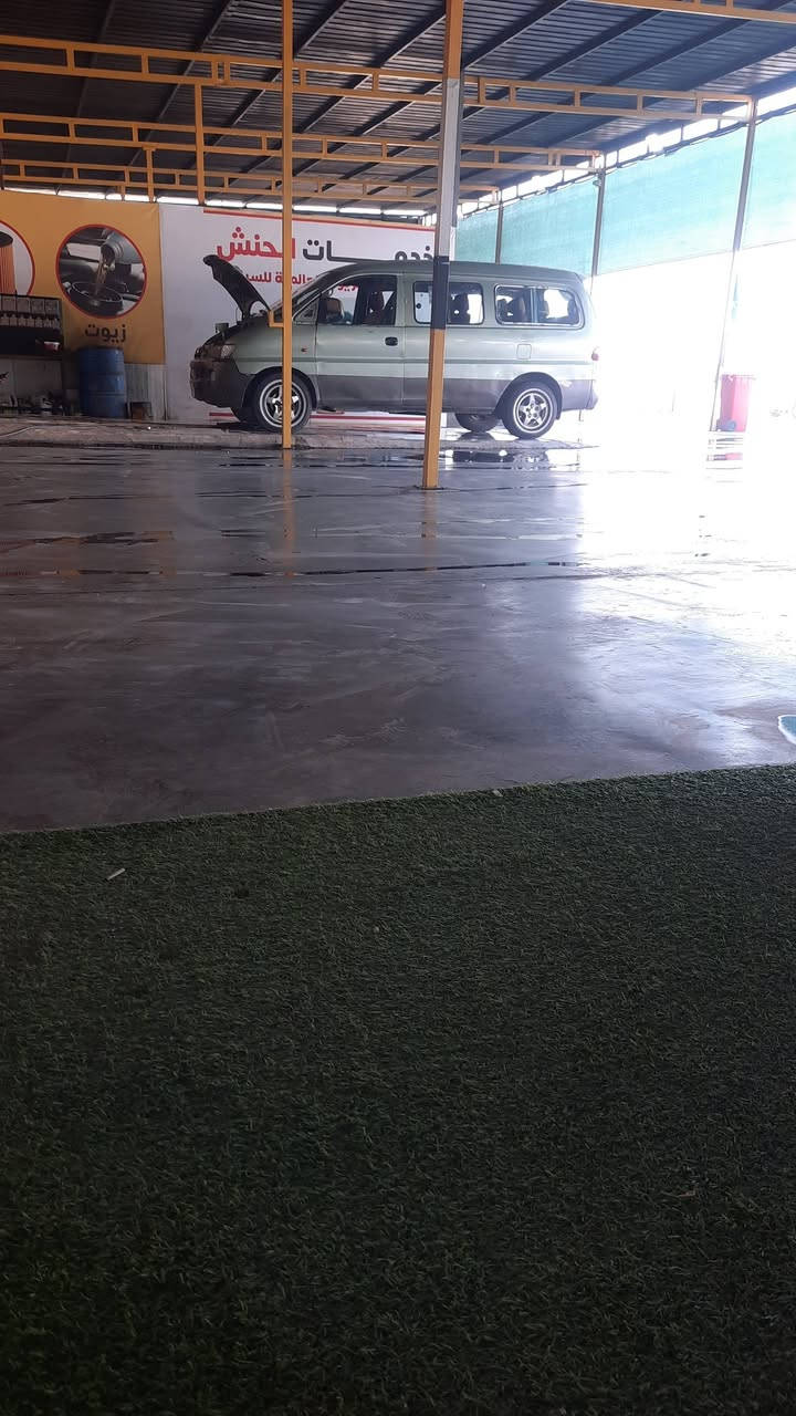 السلام عليكم ستاركس م ٢٠٠٠ لبيع او مراوس سعر ٥٠ 
محرك عادي مو سوبر كاز بي بدايت خيط بخار  سياره مابيه ضربه قويه 
شاصي جه العبري مصلح داخل نضيف كهربائيات شغاله عده كيلو متر سياره مصفره خط و بحث لبيع او مراوس بخصوصي سعر ٥٠ وبيه مجال *********** وتساب
