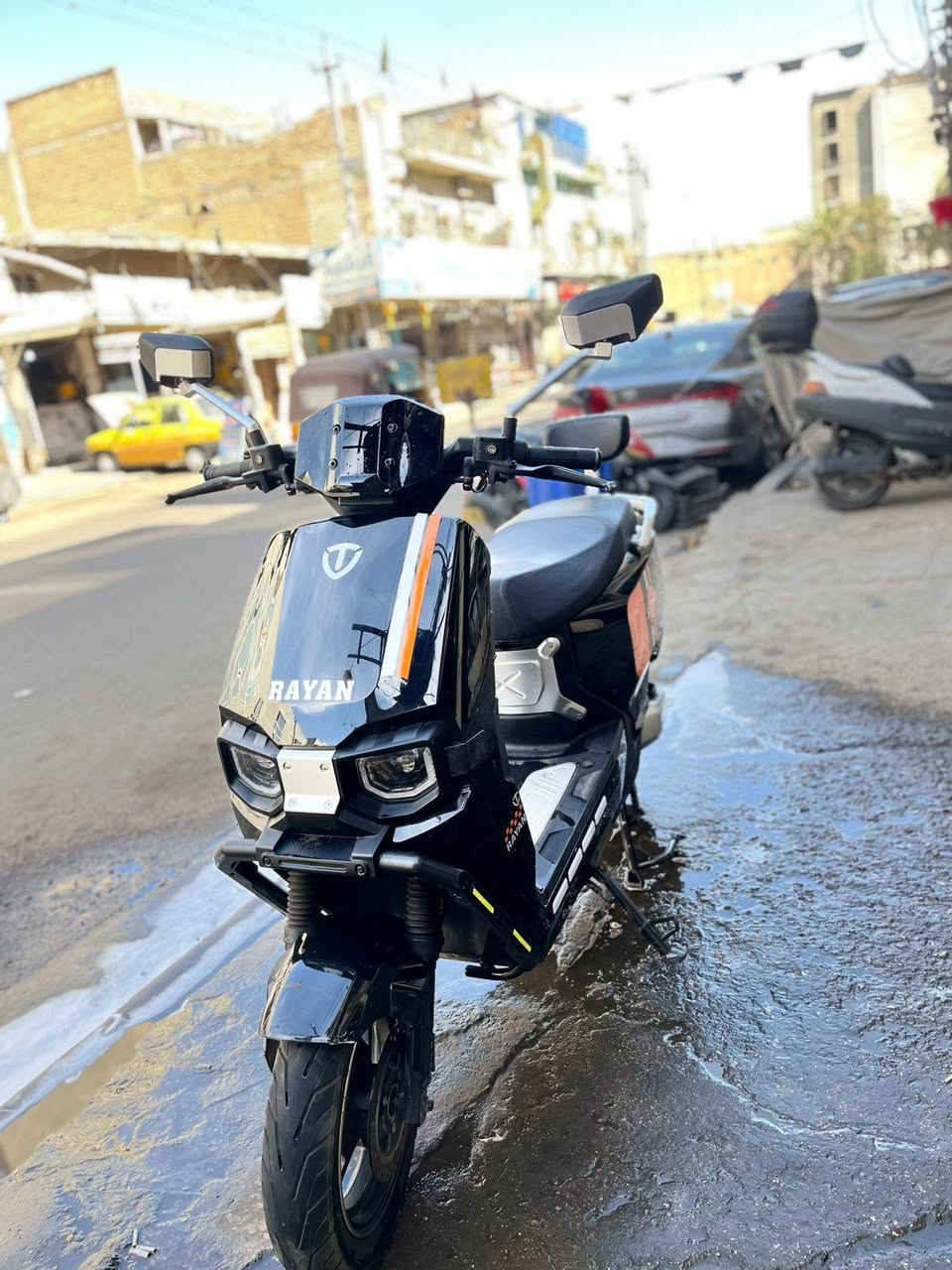 دراجه شحن بطاريات 6 كبار كرافين مصار هواي من اخذتها موصفات معروفه مكفوله من كلشي السعر ٨٥٠ اتصال *********** عنواني بغداد شارع حيفا
